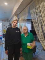 «Цепочка добра»: волонтёры БРСМ Могилёва подарили тепло и внимание одиноким пожилым людям