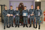 Молодёжь Могилёва подарила новогодние чудеса детям