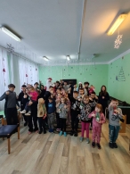 Молодёжь Могилёва подарила новогодние чудеса детям