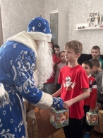 Молодёжь Могилёва подарила новогодние чудеса детям