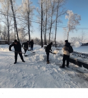 «Эстафета добра»: как волонтёры БРСМ согревают сердца в лютый мороз